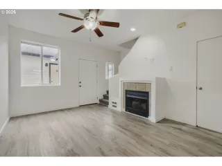 Photo #5: 515300973 Listing 