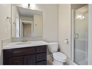 Photo #5: 515324709 Listing