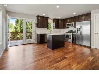 Photo #6: 515324709 Listing
