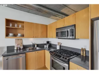 Photo #1: 515359088 Listing