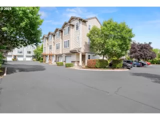 More Details about MLS # 515596463 : 10792 NE GATEWAY PL