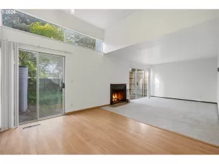 Photo #2: 515907864 Listing 