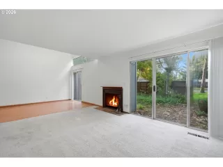 Photo #3: 515907864 Listing 