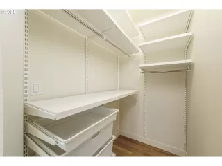 Photo #4: 516204119 Listing