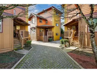 Photo #1: 516510365 Listing 