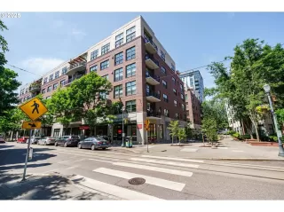 Photo #1: 516872439 Listing