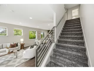 Photo #2: 517301442 Listing