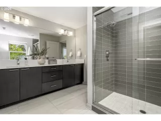 Photo #4: 517301442 Listing