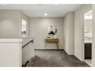 Photo #6: 517301442 Listing