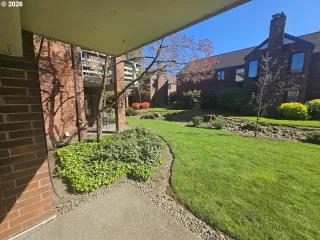 Photo #3: 517734656 Listing 