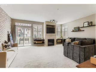 Photo #6: 517890618 Listing