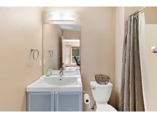 Photo #1: 518159031 Listing