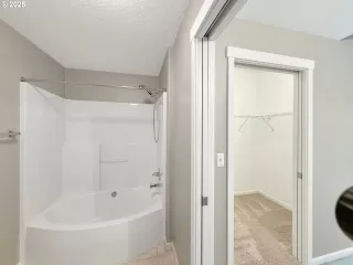 Photo #4: 518854763 Listing 