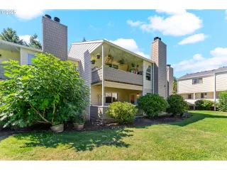 Click for more information on MLS # 519001641 : 13216 NE SALMON CREEK AVE R-3 More Details about MLS # 519001641 : 13216 NE SALMON CREEK AVE R-3