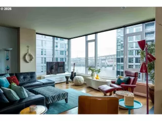 Photo #2: 519259616 Listing