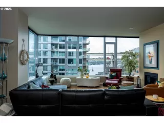 Photo #4: 519259616 Listing