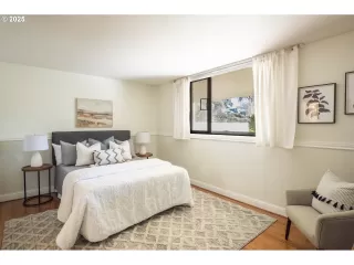 Photo #1: 519817015 Listing