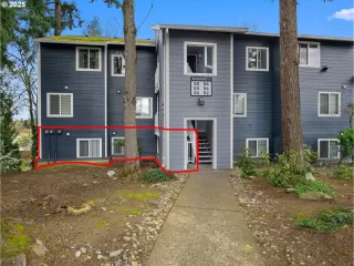 Photo #2: 520077699 Listing