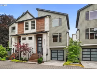 Photo #1: 520810083 Listing 