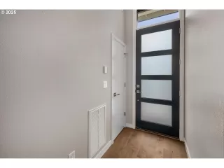 Photo #3: 520810083 Listing 