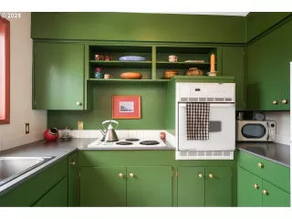 More Details about MLS # 520949217 : 3911 NE KILLINGSWORTH ST 10