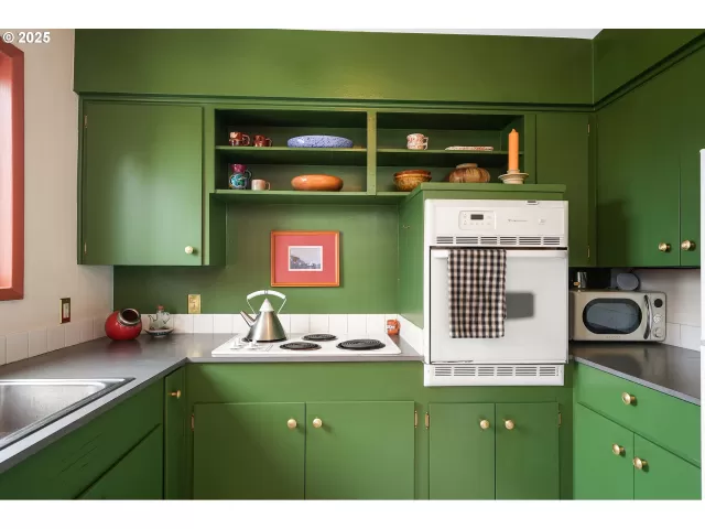 MLS: 520949217 Condo For Sale