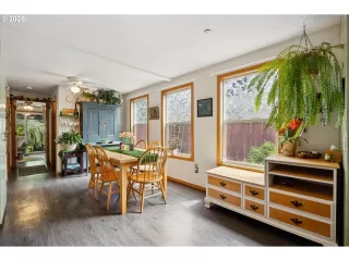 Photo #6: 521344633 Listing
