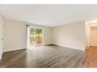 Photo #4: 521528625 Listing 