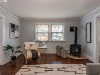 Photo #2: 521570950 Listing