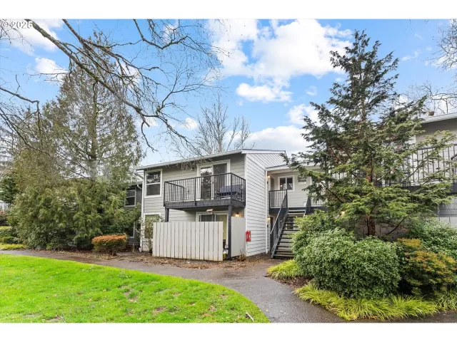 MLS: 521811496 Condo For Sale