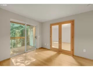 Photo #4: 521991033 Listing