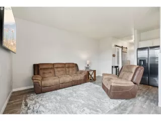 Photo #1: 522273063 Listing 