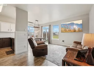 Photo #3: 522273063 Listing 