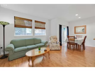 Photo #3: 522309602 Listing 