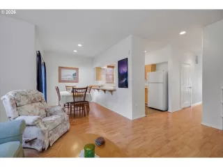 Photo #4: 522309602 Listing 