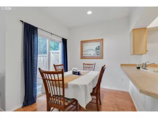 Photo #5: 522309602 Listing 