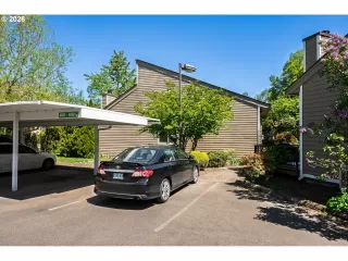 More Details about MLS # 522677975 : 4684 SW COMUS PL 1-G