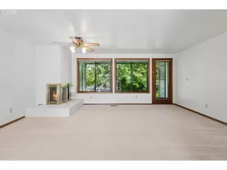 Photo #6: 523626380 Listing 