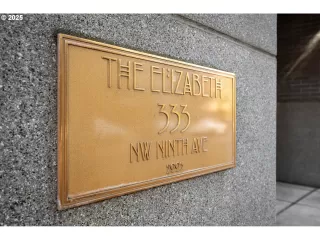 Photo #4: 523763609 Listing 