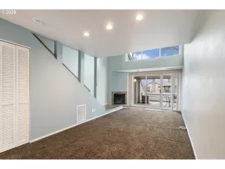 Photo #6: 525079426 Listing 