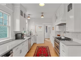 Photo #6: 526900015 Listing 