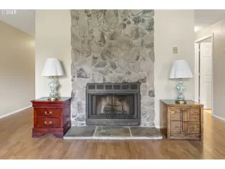 Photo #5: 527203570 Listing 