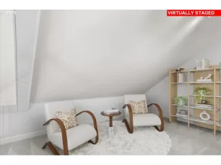 Photo #4: 527357552 Listing