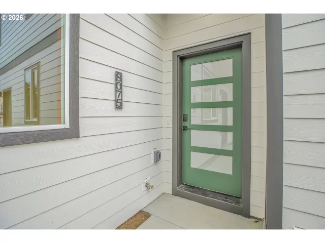 MLS: 527511891 Condo For Sale