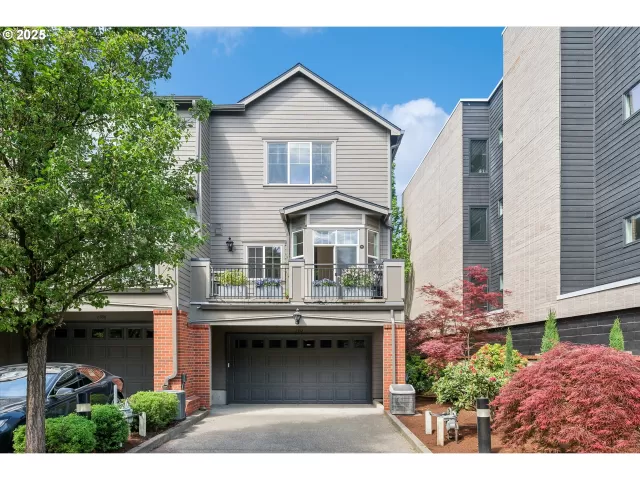 MLS: 527826298 Condo For Sale