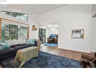 Photo #2: 528073475 Listing