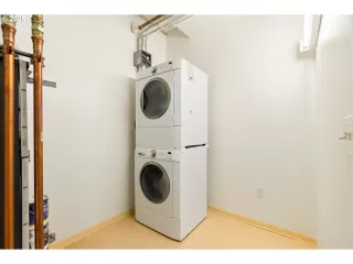 Photo #6: 530254705 Listing 