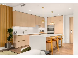 Photo #5: 530758041 Listing 