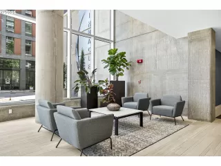 Photo #4: 530767960 Listing