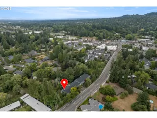 Photo #6: 531054258 Listing